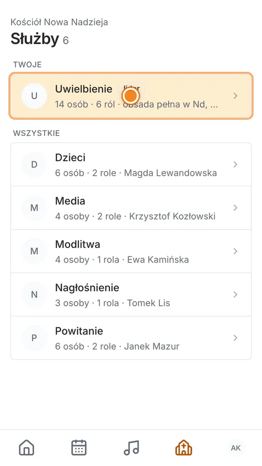 Krok 2: Stuknij Służby na dole, a potem swoją służbę.